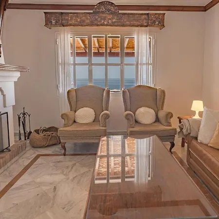 Blue Charme Chalet
